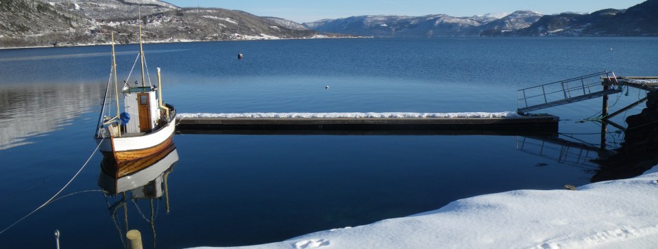 trebåthavn med Brennesjarken